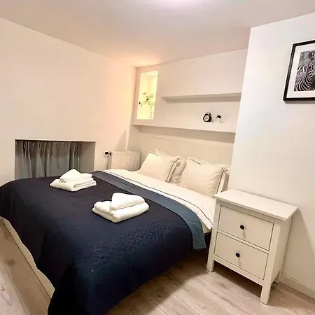 Cozy 2 Bedrooms At Center Apartament